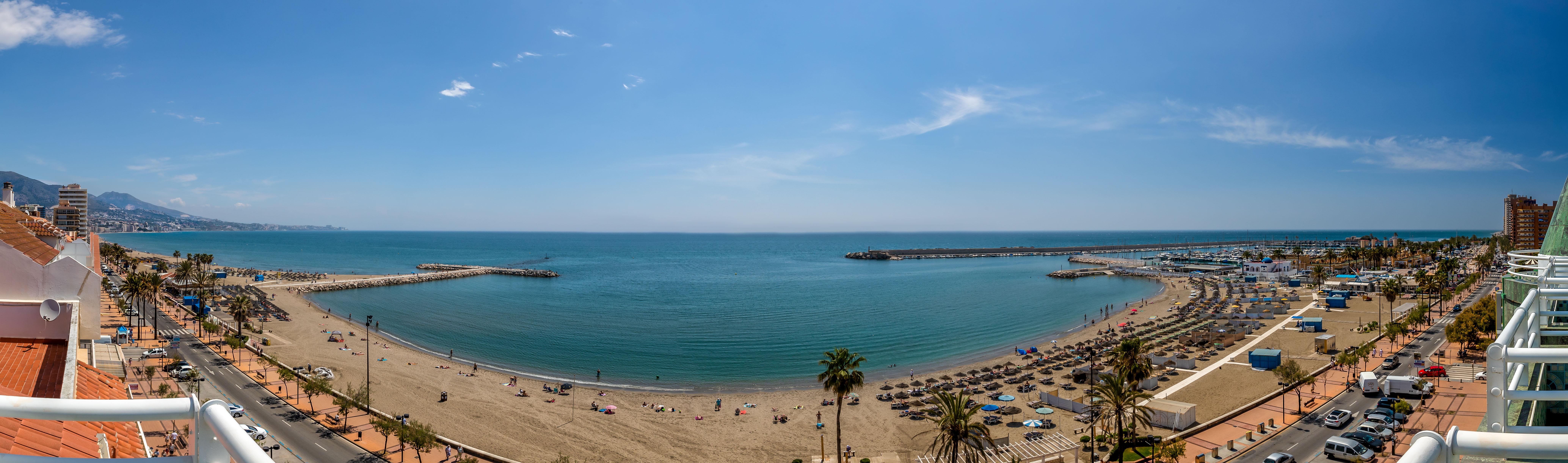 Hotel Villa De Laredo Fuengirola Bagian luar foto