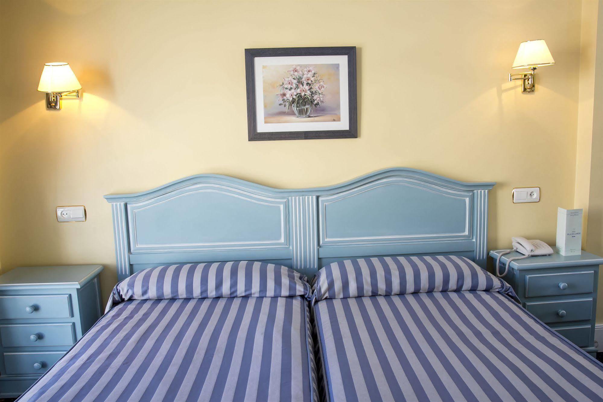 Hotel Villa De Laredo Fuengirola Bagian luar foto