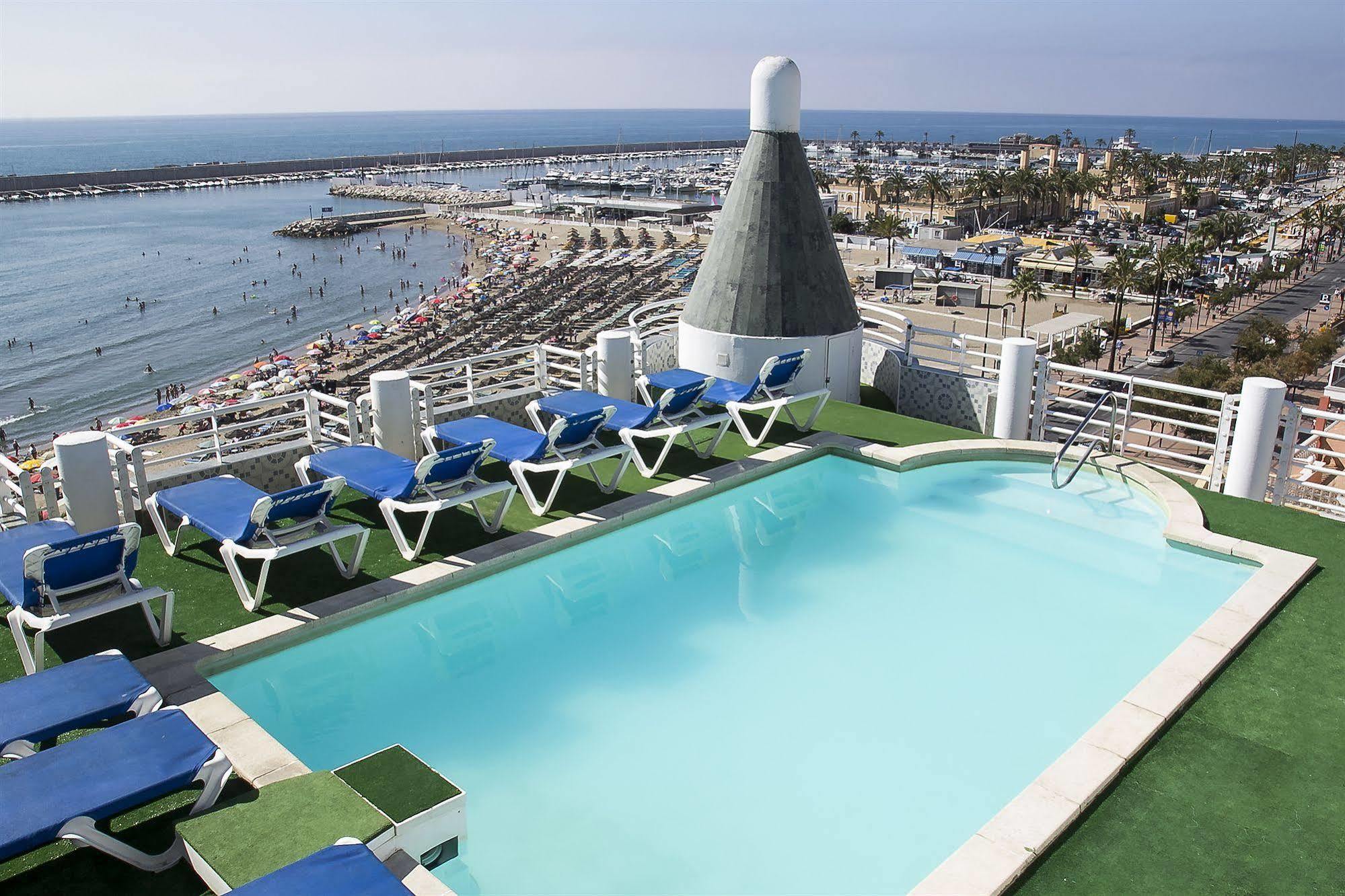 Hotel Villa De Laredo Fuengirola Bagian luar foto